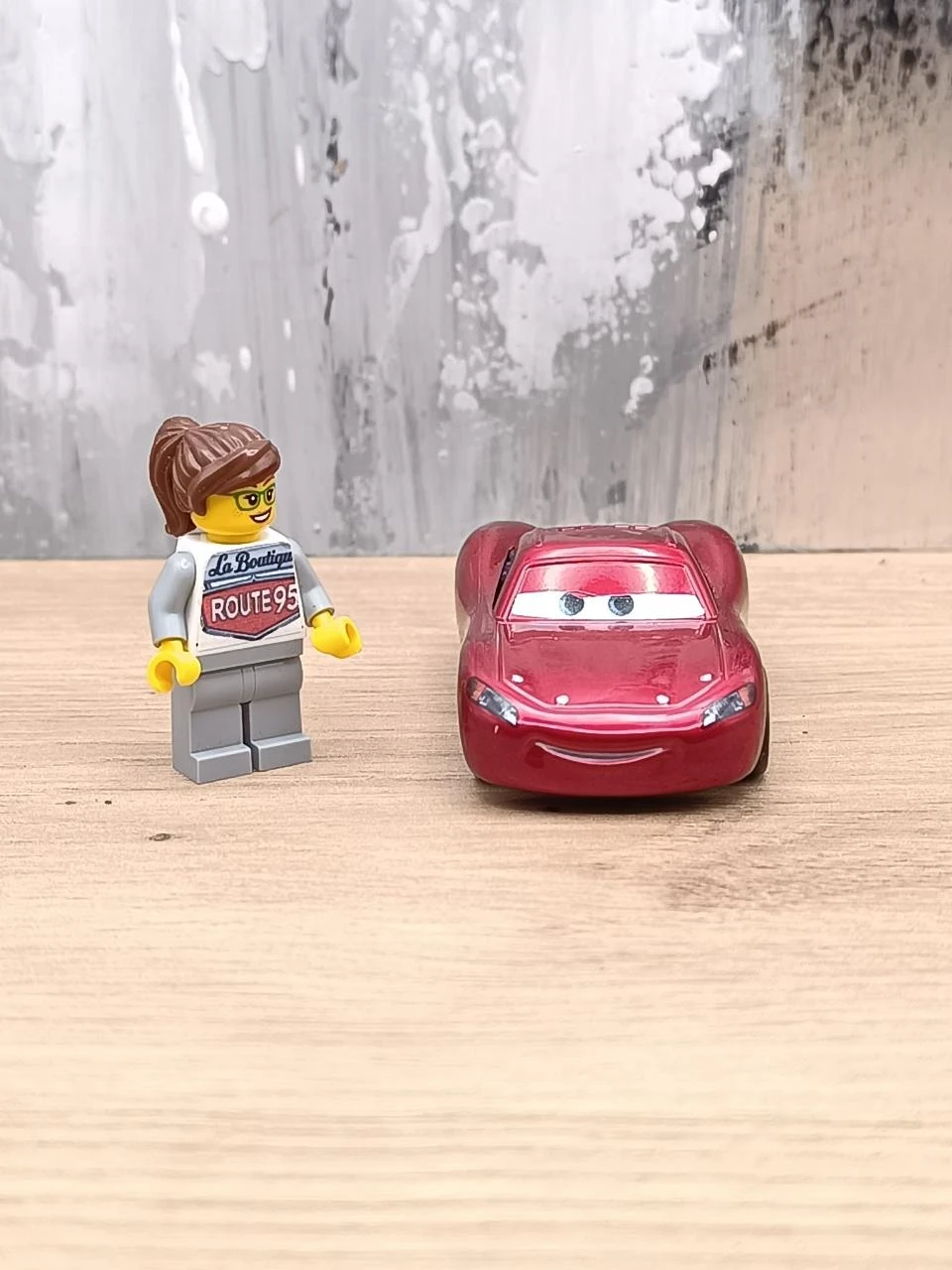 Coche Cars Flash McQueen - Juguete nuevo (CFS08) – photo 4